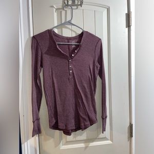 American Eagle Buttun Up Henley Tee